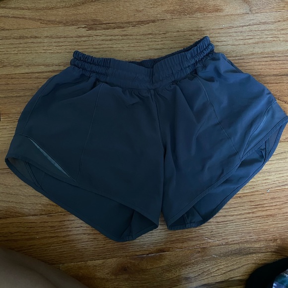 lululemon athletica Pants - Lululemon hotty hot shorts